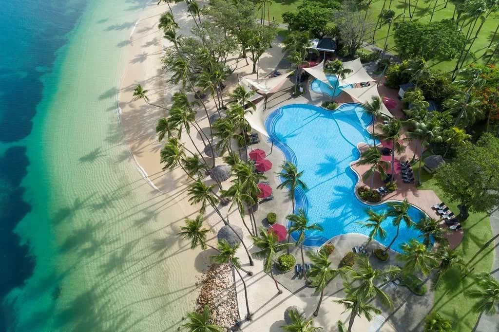 Shangri-La Yanuca Island